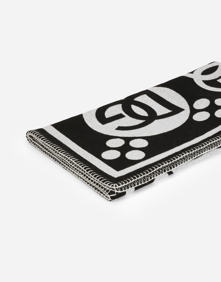 Dolce & Gabbana Wool Jacquard Blanket Dolce & Gabbana Wool Jacquard Blanket Multicolor TCE012TCAN2