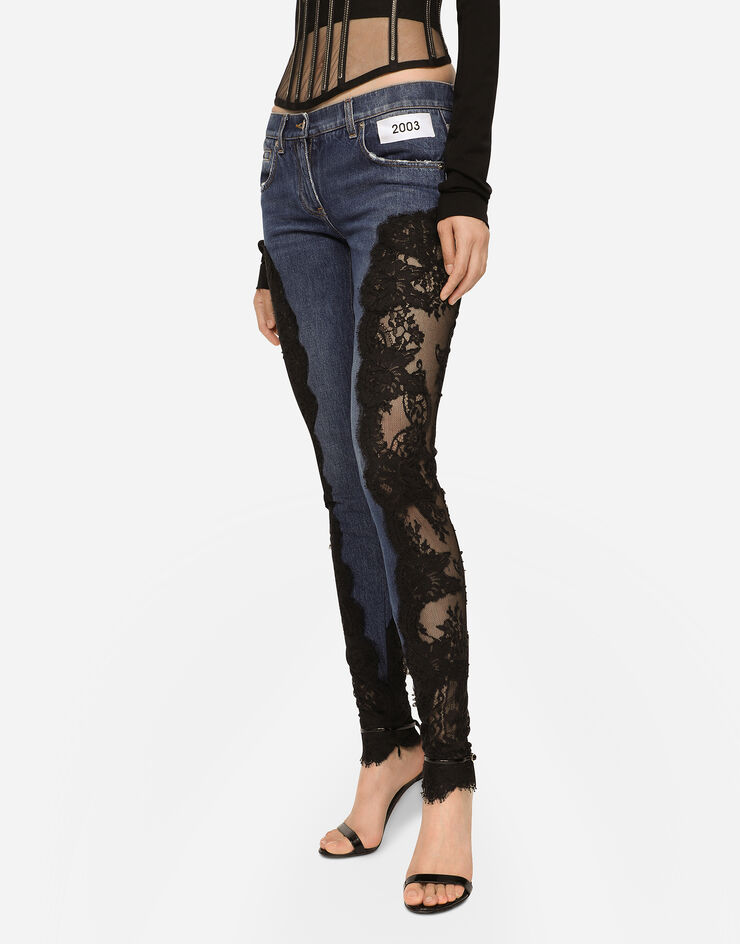 Dolce & Gabbana KIM DOLCE&GABBANA Jeans aus Denim mit Intarsie aus Spitze Mehrfarbig FTCUMDGDBNH