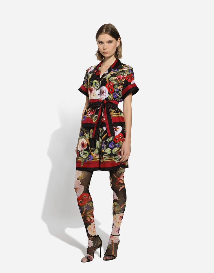 Dolce & Gabbana Pyjamashorts aus Twill Rosengarten-Print Print FTAM7THI1RG