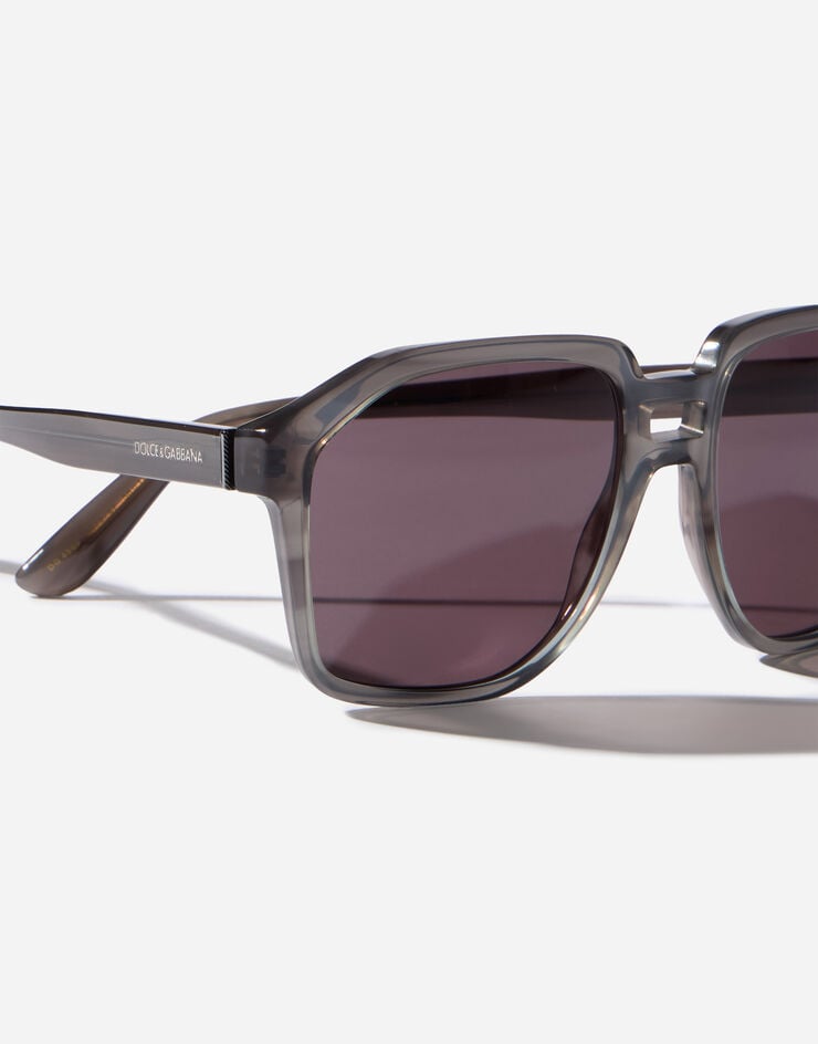 Dolce & Gabbana Everyday Sunglasses Dolce & Gabbana Everyday Sunglasses Striped grey VG4568VP987