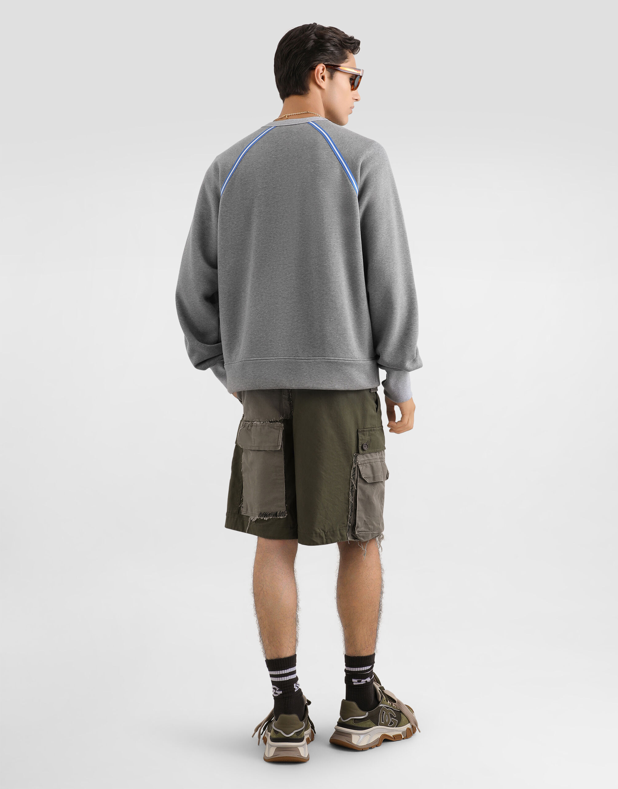 Treated cotton bermuda shorts - thumbnail 3