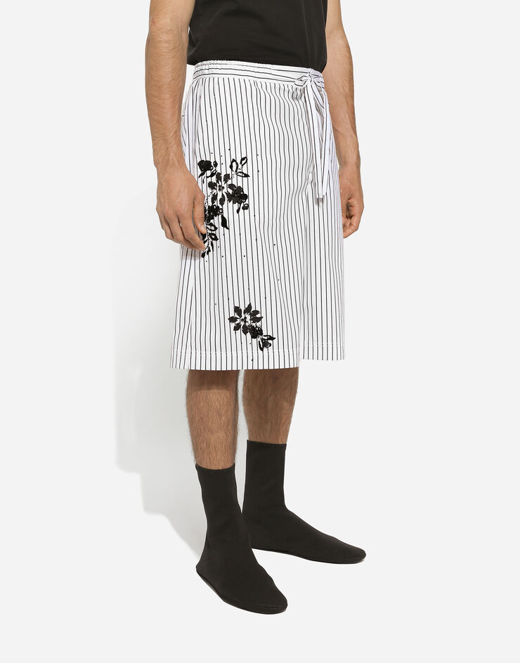 Dolce & Gabbana Bermudas aus gestreiftem Popeline mit Stickerei White GP08FZGH894