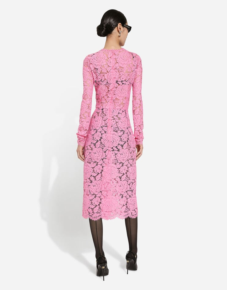 Dolce & Gabbana Robe fourreau en dentelle cordonnet florale à logo Rose F6M0DTHLM7L
