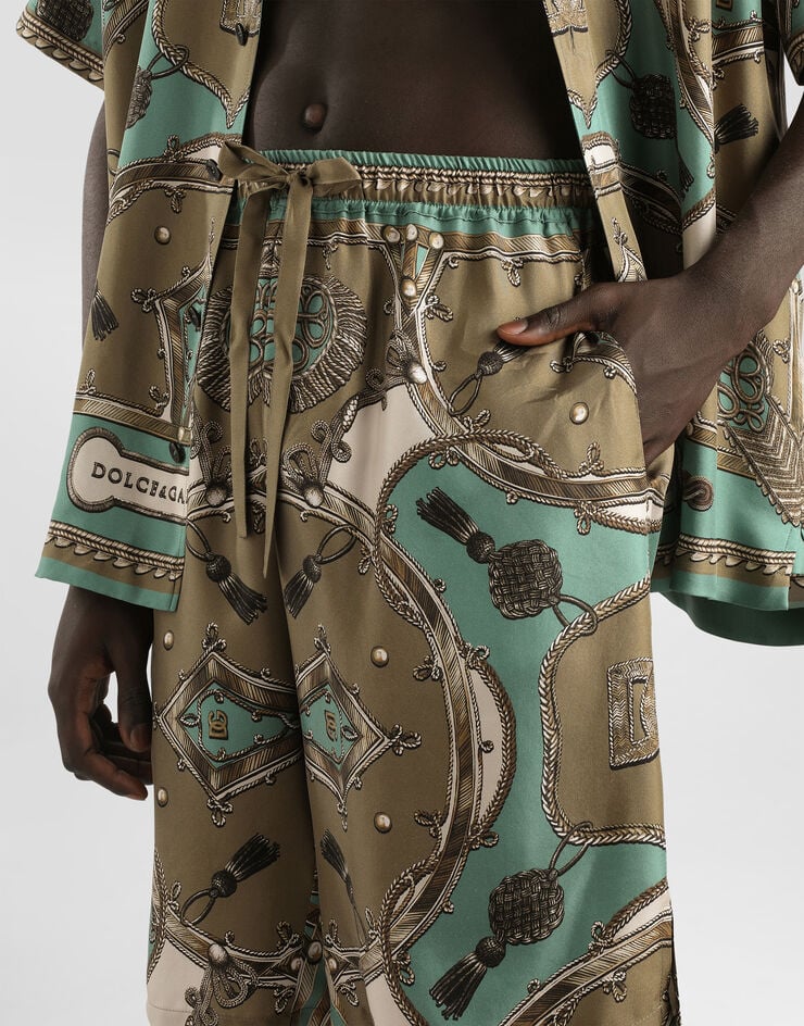 Dolce & Gabbana Cargo-print washed silk twill vanity bermuda shorts Multicolor GV37ATHI12C