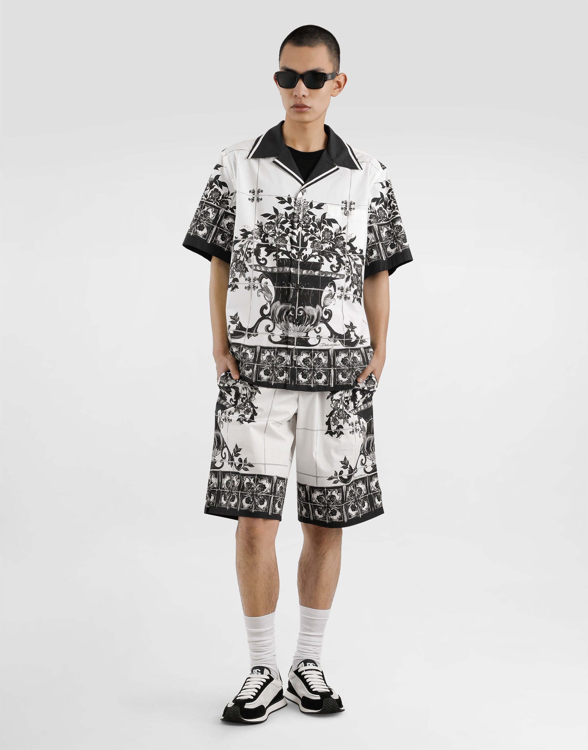 Dolce & Gabbana フラワー シルクパンツ マルチカラー Dolce & Gabbana フラワー シルクパンツ マルチカラー (Dolce