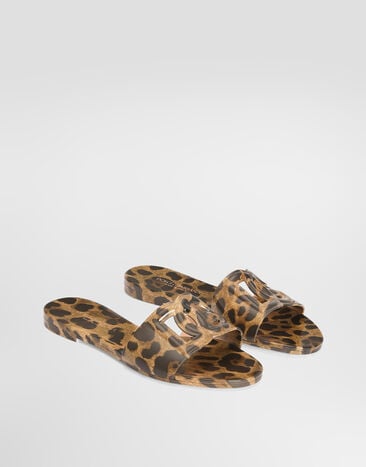 Dolce & Gabbana Leo-print rubber beachwear slides  CW2215A0017