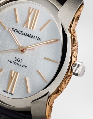 Dolce & Gabbana Armbanduhr DG7 aus stahl mit gravierten seiten aus gold Dolce & Gabbana Armbanduhr DG7 aus stahl mit gravierten seiten aus gold Silber/Gold WWEE1MWWS10