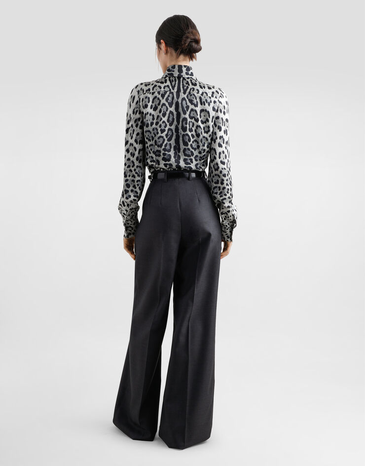 Dolce & Gabbana Camicia in raso di seta stampa leopardo Stampa F5R64TIS1WT