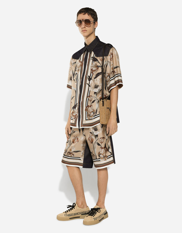 Dolce & Gabbana شورت طويل بحرير أمامي وظهر دنيم متعدد الألوان GP03IDG8LA5