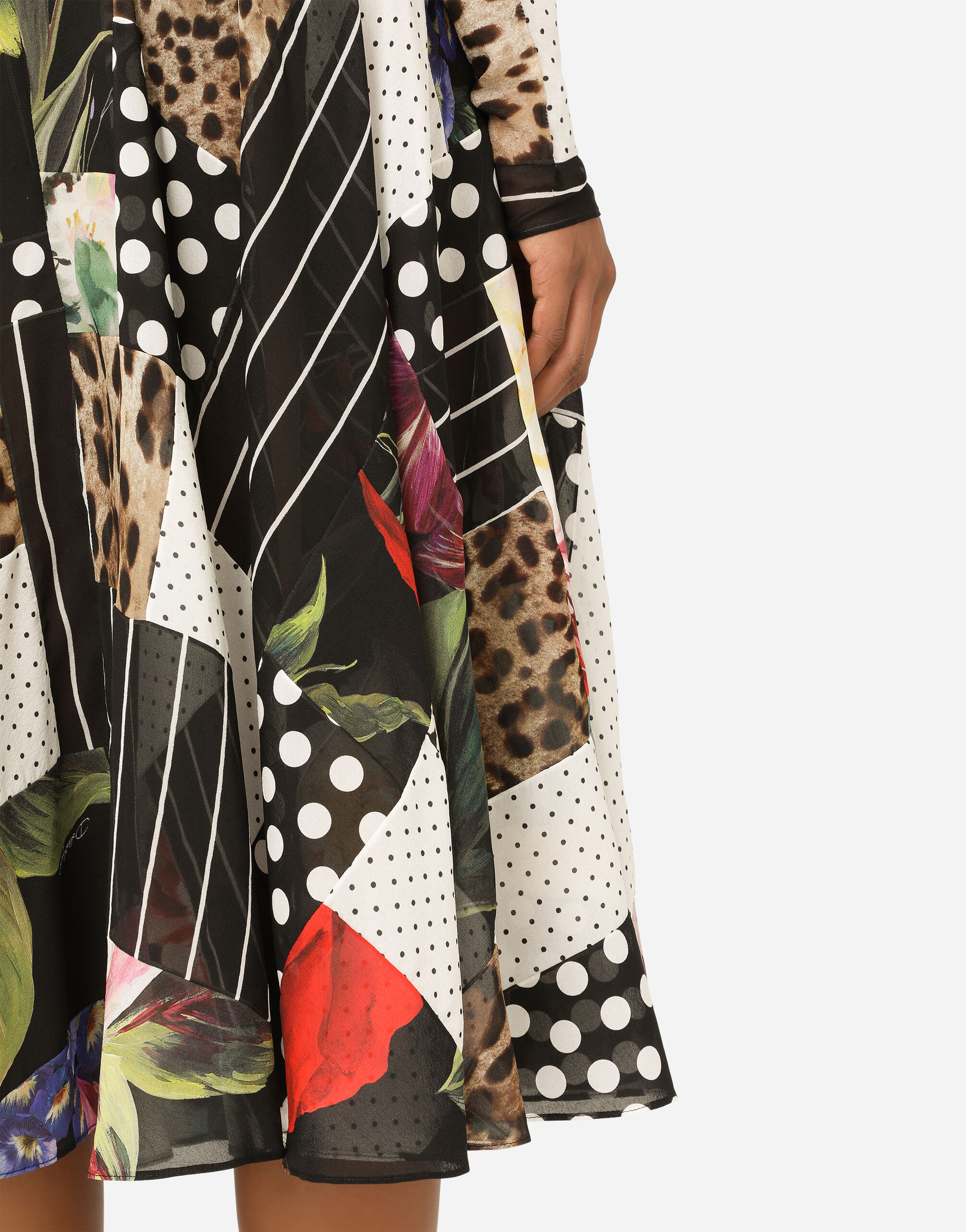 【関税＆送料込み】Dolce & Gabbana Milan Stitch Dress DOLCE & GABBANA Dress Green Floral Long Sleeve V-neck Midi