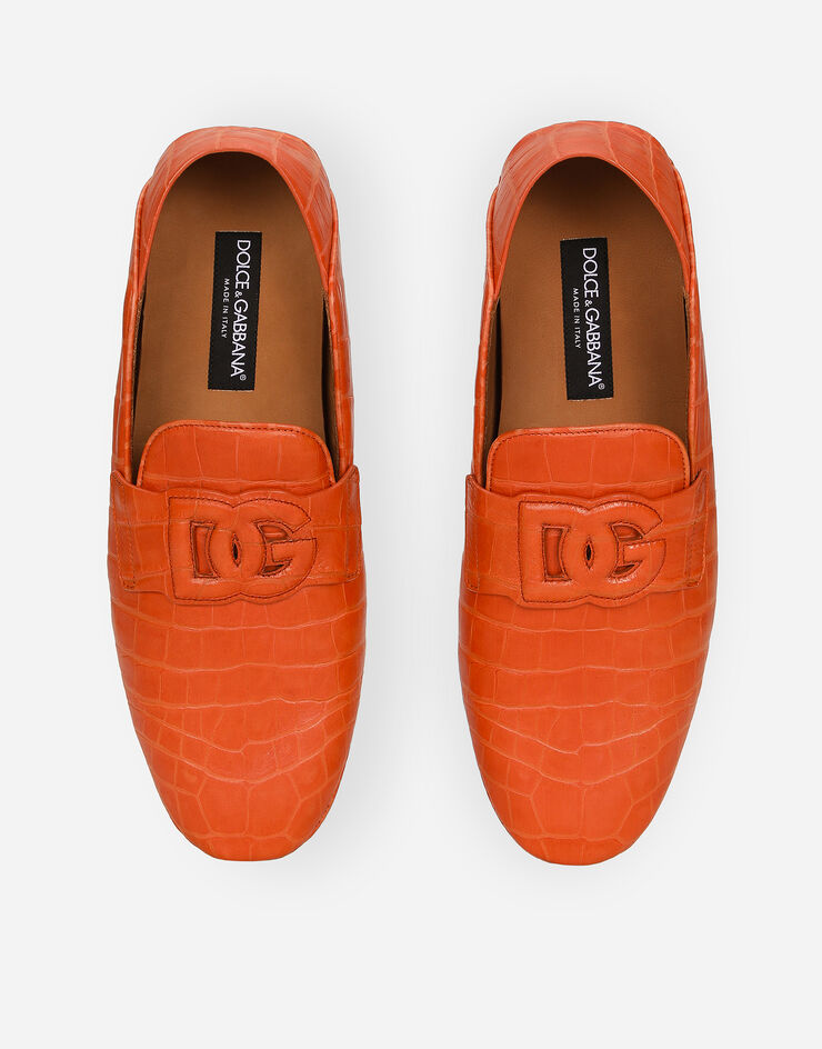 Dolce & Gabbana حذاء درايفر من جلد عجل بطبعة جلد التمساح برتقالي A50583AS422