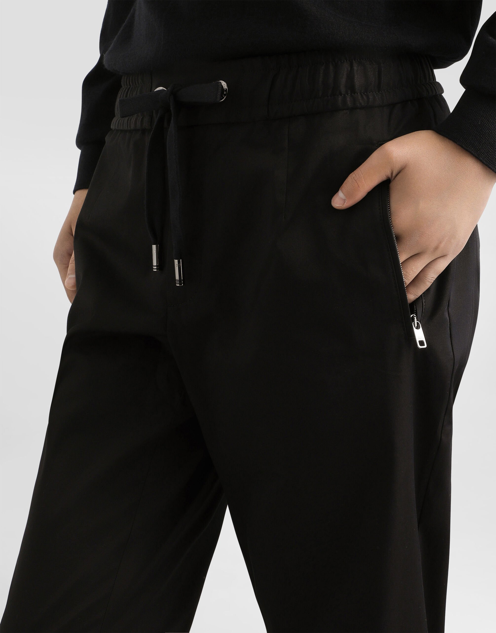ブラックのメンズ ジョギングパンツ ストレッチコットン