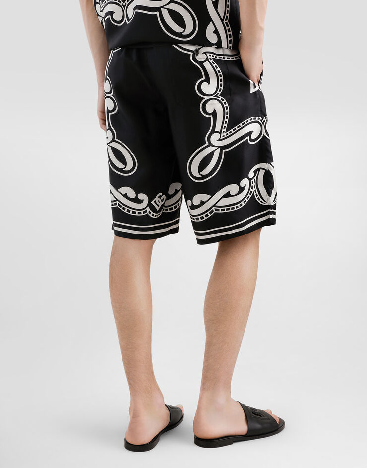 Dolce & Gabbana Bermudas aus Seide Bandana-Print Drucken GV37ATHI1WF