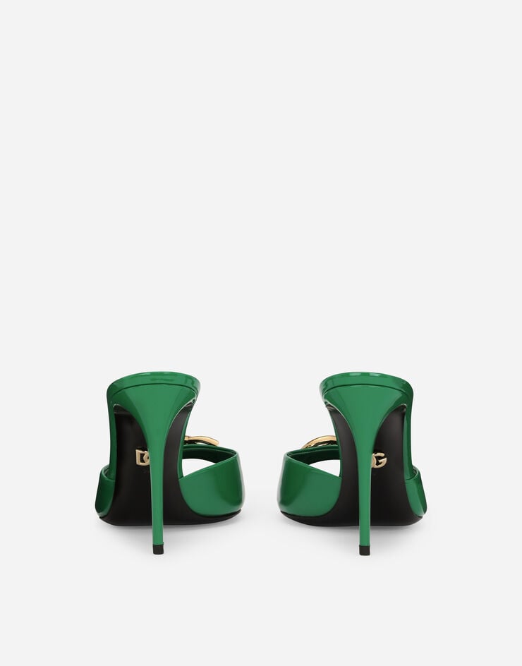 Dolce & Gabbana Mules en cuir verni à logo DG Vert CR1484A1471