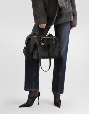 Dolce & Gabbana Medium Vittoria handbag in calfskin Dolce & Gabbana Medium Vittoria handbag in calfskin Black BB7844A0841