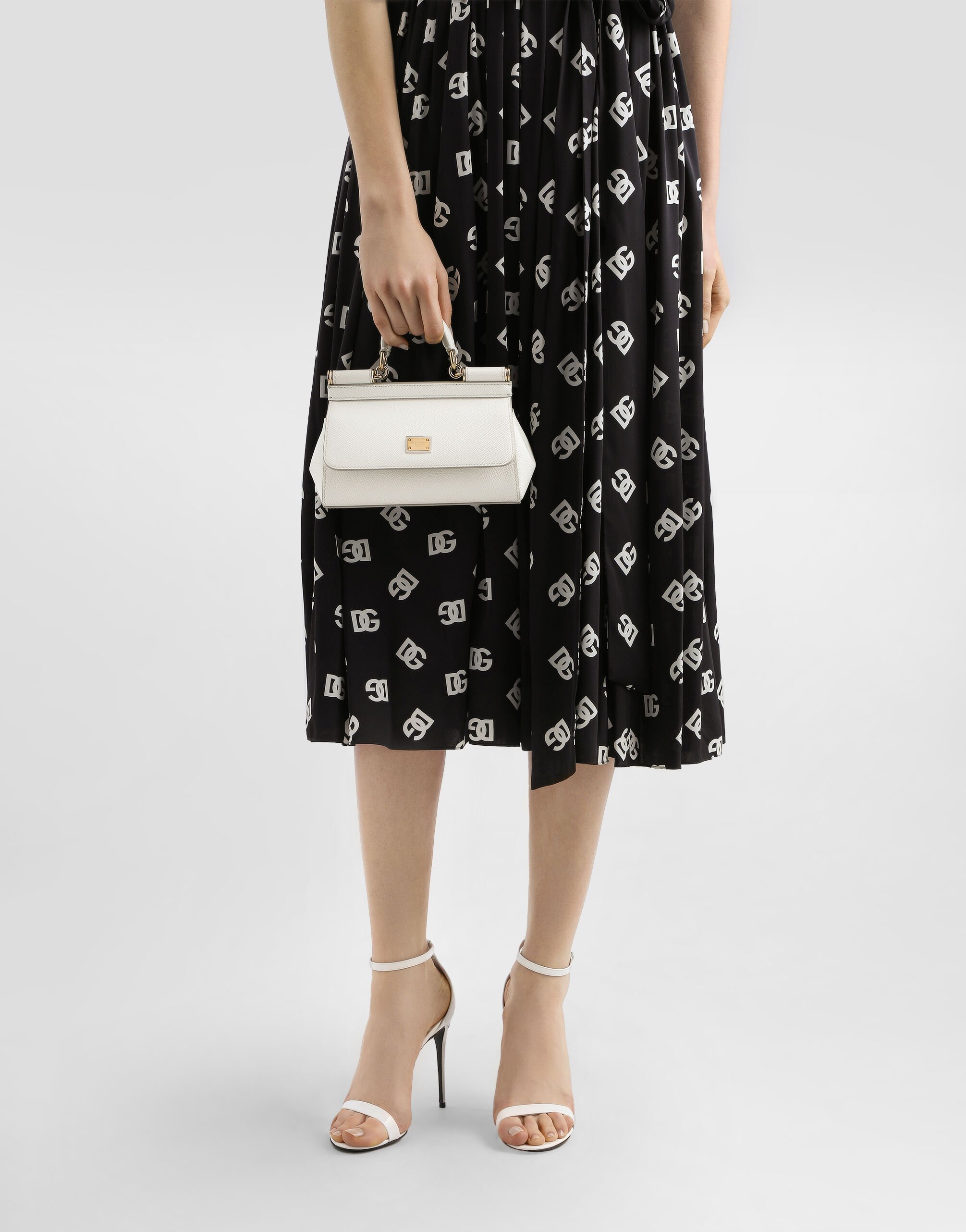 【関税＆送料込み】Dolce & Gabbana Sicily Small Handbag Wit Dolce & Gabbana Sicily Small Shoulder Bag | LN-CC