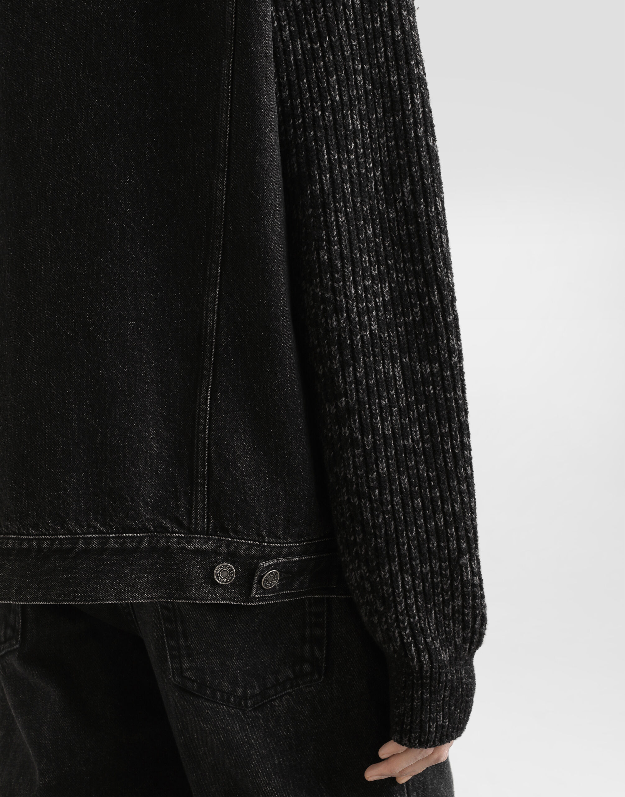 Denim jacket - thumbnail 5