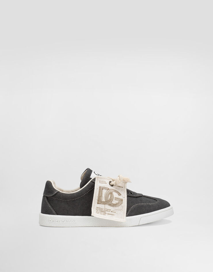 Dolce & Gabbana Sneaker aus Canvas Grau DA5287AW520