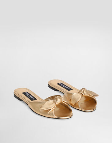 Dolce & Gabbana Sandalia plana de napa mordoré Dorado CQ0620A1016