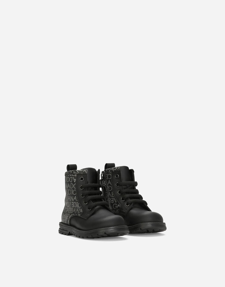 Dolce&Gabbana حذاء بوت برقبة للكاحل من جلد عجل بطبعة أسود DL0071AL555