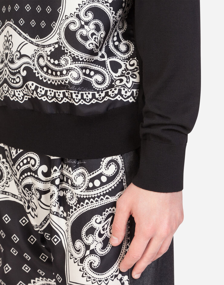 Dolce & Gabbana CREW NECK WOOL AND SILK SWEATER IN BANDANA PRINT BLACK GX868TJAMM9