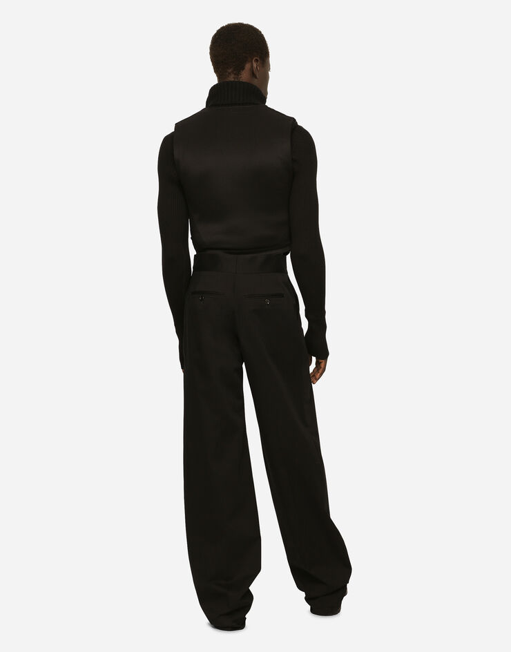 Dolce&Gabbana Pantalone in cotone stretch con placca logata Nero GZ89ATFUFGA