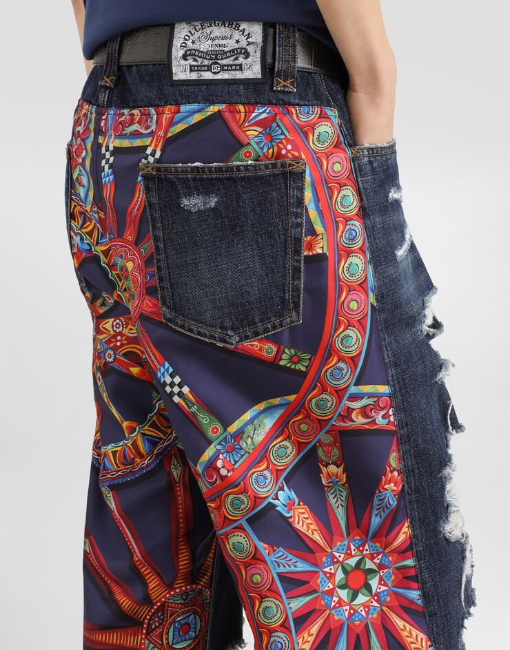 Dolce & Gabbana Pantalón en denim con aplicaciones de estampado carretto Multicolor GP26SDG8ND6