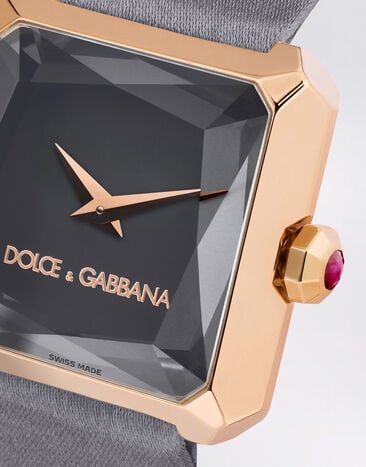 Dolce & Gabbana Sofiaoro 18캐럿 레드 골드 워치와 실크 스트랩 그레이 WWFC2GXCKCT
