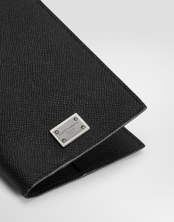 Dolce & Gabbana Calfskin passport holder with logo tag Dolce & Gabbana Calfskin passport holder with logo tag Black BP2215AG219