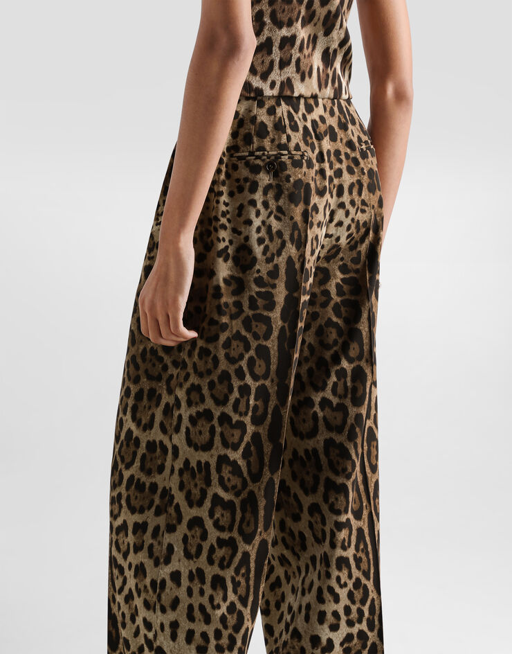 Dolce & Gabbana Leo-print wool trousers Dolce & Gabbana Leo-print wool trousers Print FTBMPTFSBAV