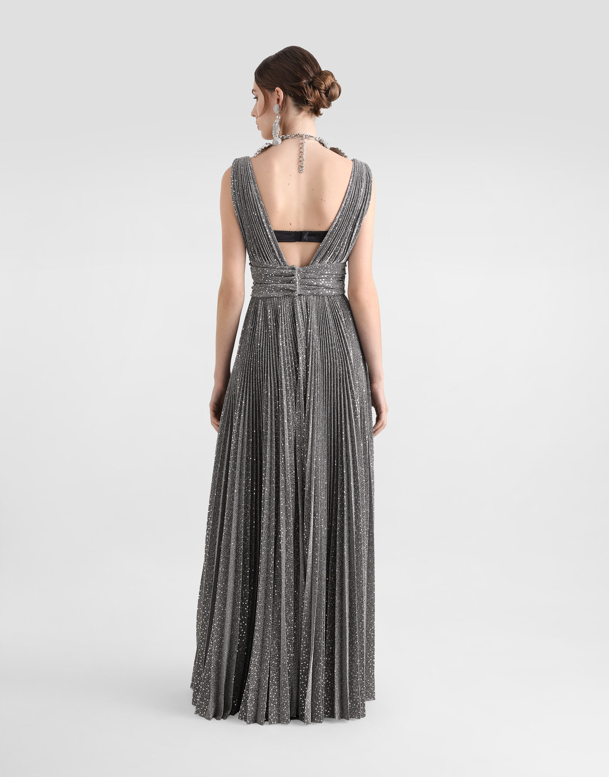 【メーカー直送】 Long Silver in embellishment micro-sequin with dress pleated ワンピース