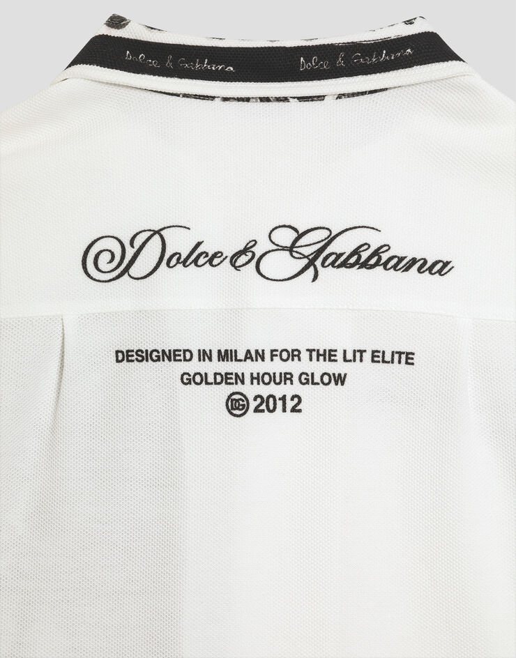 Dolce & Gabbana قميص من بيكيه مزدوج بطبعة مايوليكا متعدد الألوان L4JS48II7HN