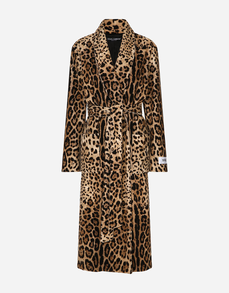 Dolce & Gabbana KIM DOLCE&GABBANA Manteau en éponge à imprimé léopard, ceinture et étiquette Re-Edition Imprimé Animalier F0C4PTGDBP6