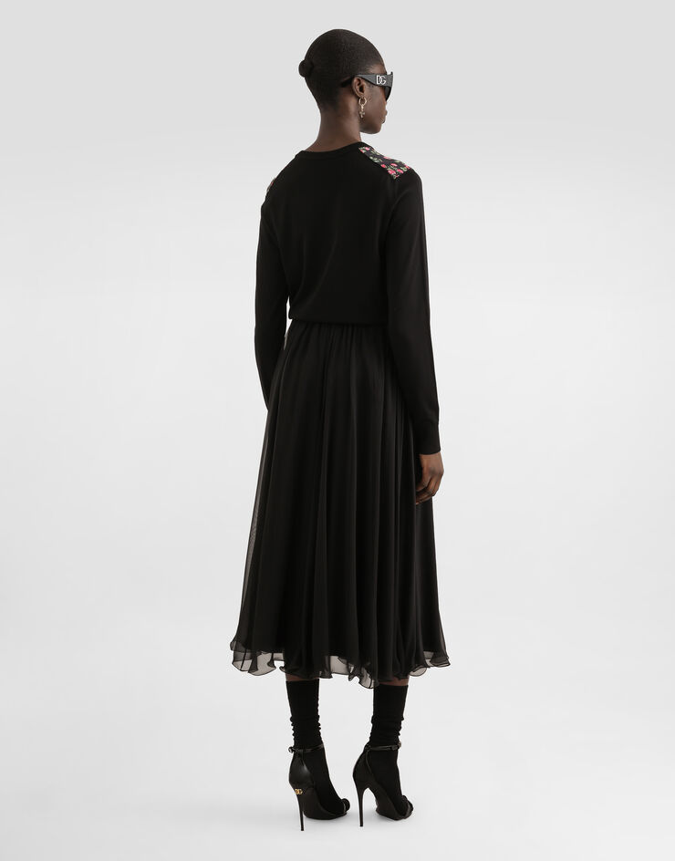 Dolce & Gabbana Pullover aus Seide und Satin mit Blumen-Print Dolce & Gabbana Pullover aus Seide und Satin mit Blumen-Print Mehrfarbig FXX31TJBSOP