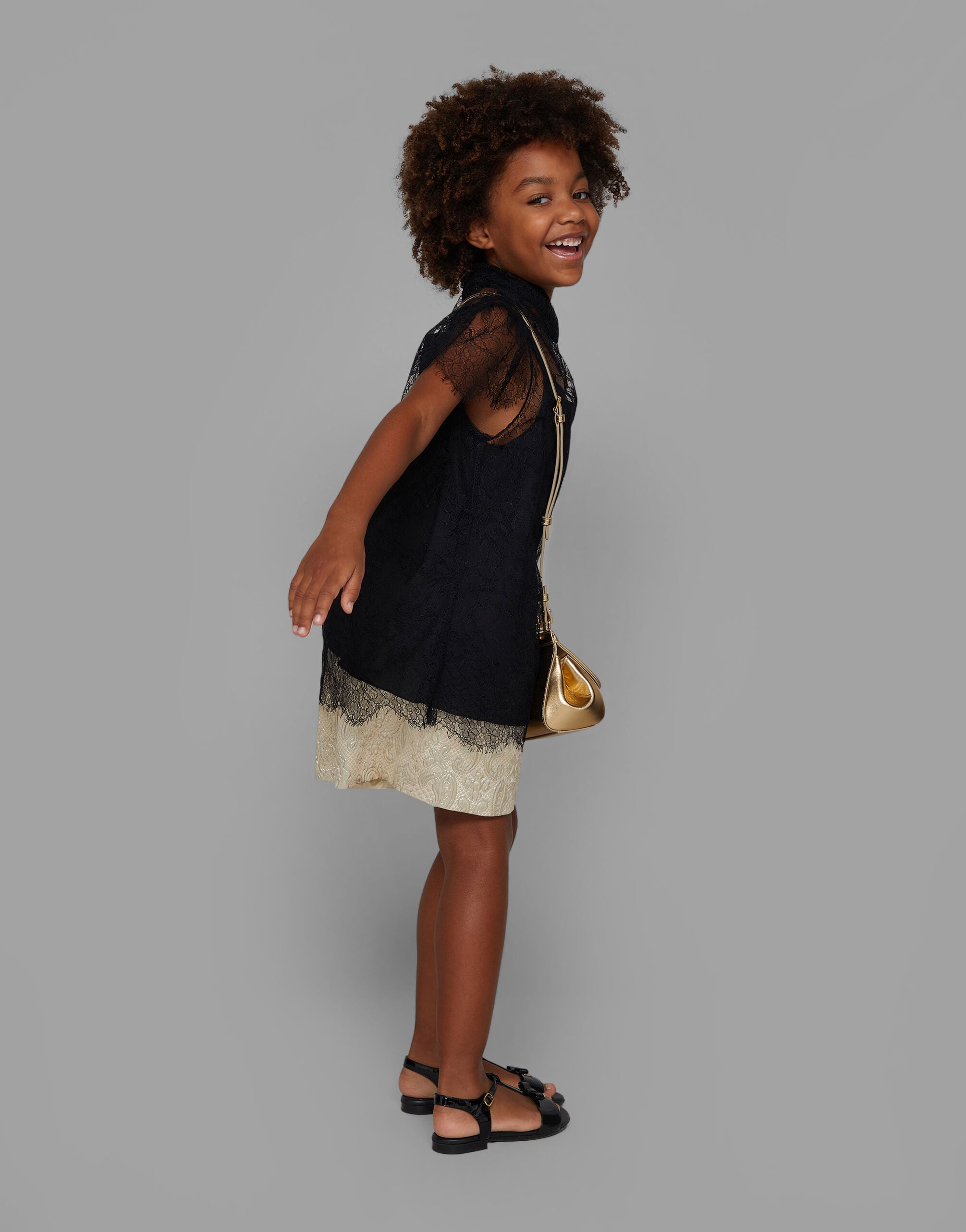 Short-sleeved lace top in Black for Women | Dolce&Gabbana® US
