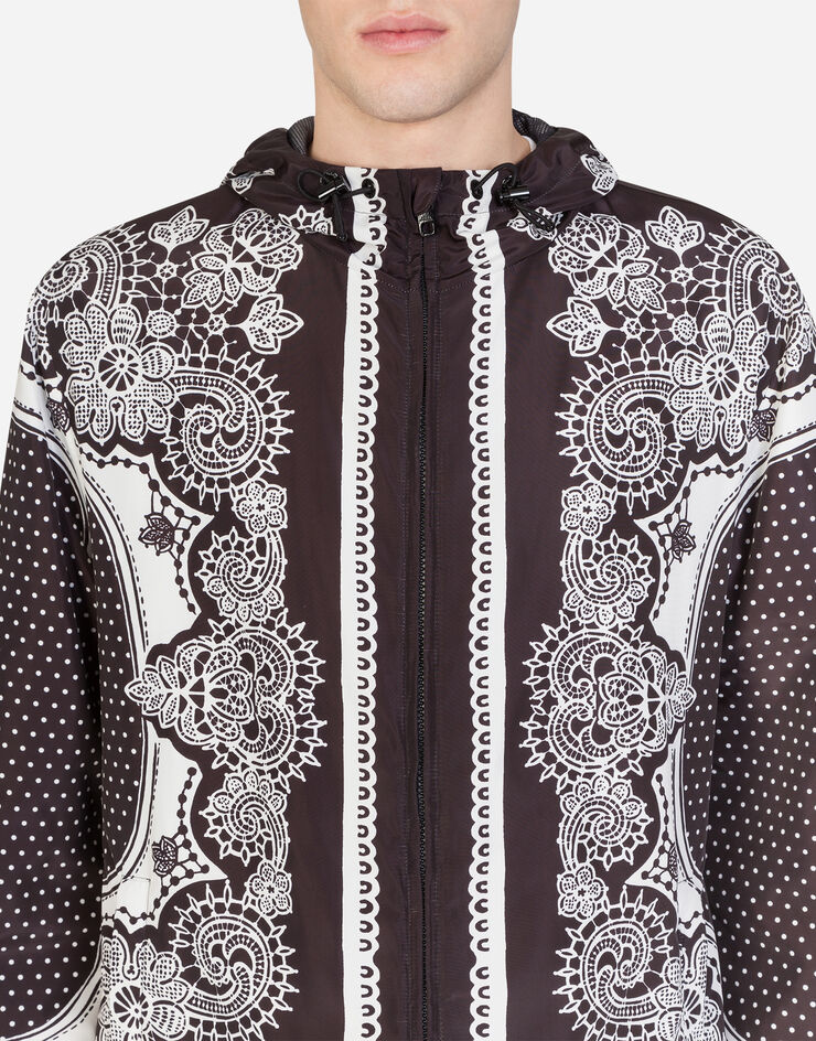 Dolce & Gabbana NYLON JACKET WITH HOOD IN BANDANA PRINT NERO G9QW0THHMXP
