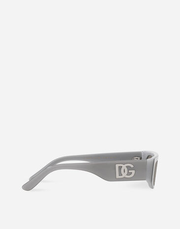 Dolce & Gabbana نظارة DG شمسية متقاطعة رمادي معدني VG400BVP36G