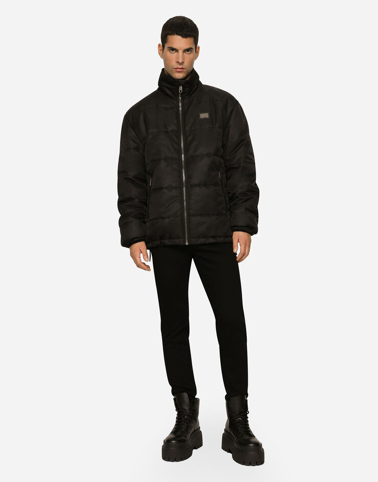 Dolce & Gabbana Cazadora de nailon con cuello alto y placa con logotipo Negro G9ZY3TFUSXV