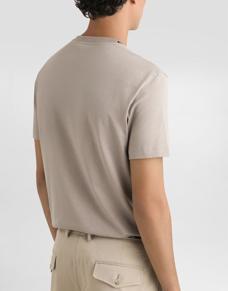 Dolce & Gabbana cotton t-shirt with embroidery patch Dolce & Gabbana cotton t-shirt with embroidery patch Multicolor G8RN8ZG7NUB