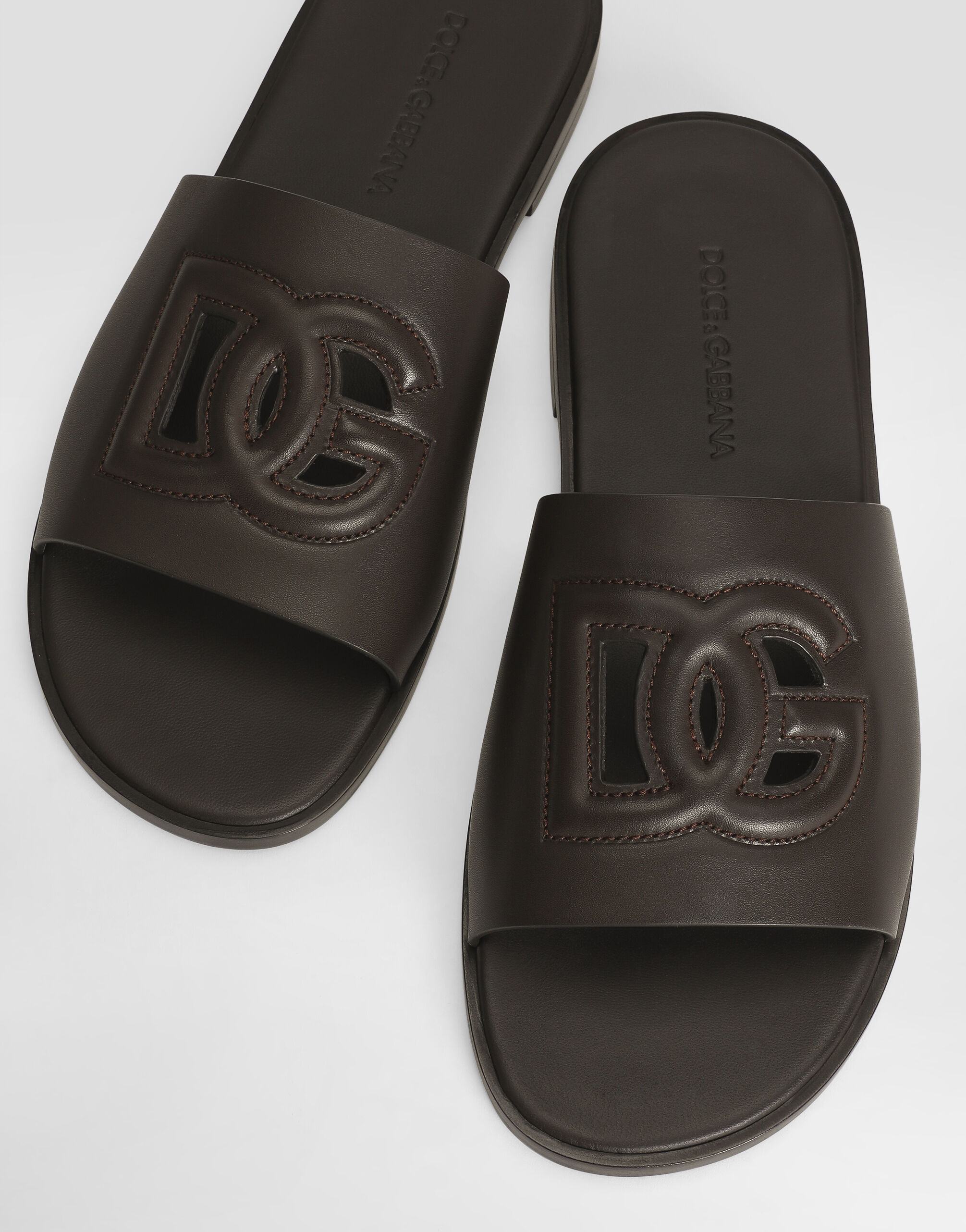 ブラウンのメンズ Calfskin sliders | Dolce&Gabbana®