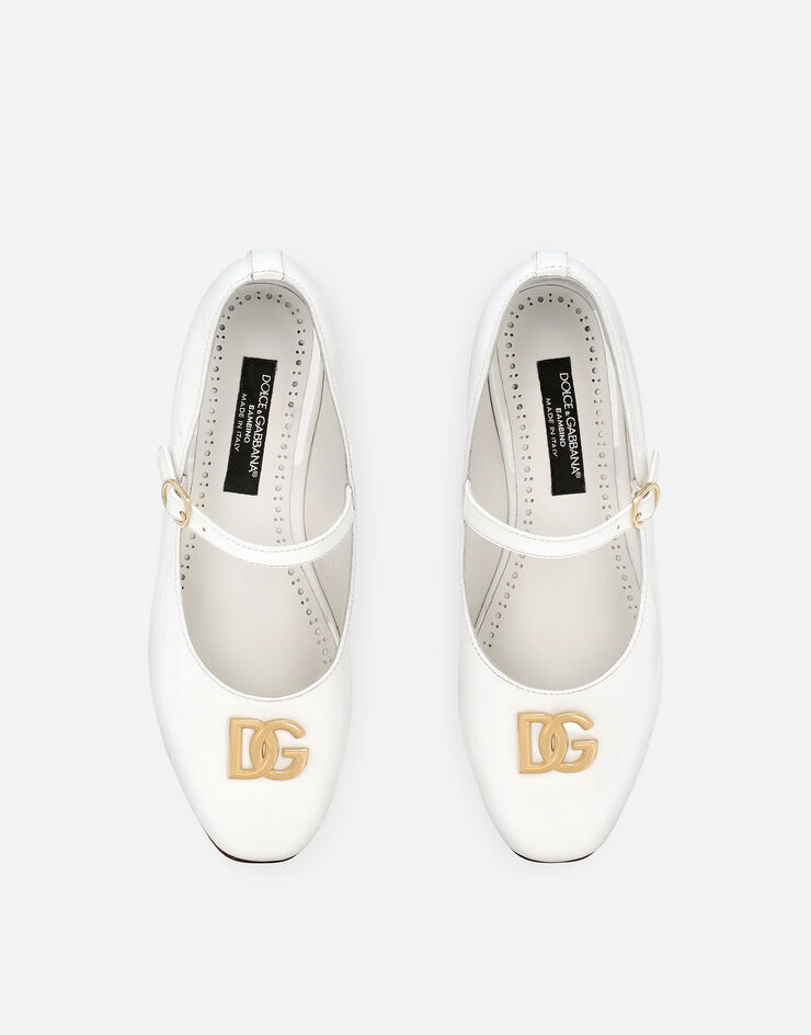 Dolce & Gabbana バレエフラット エナメルヒール ホワイト D11034A1328