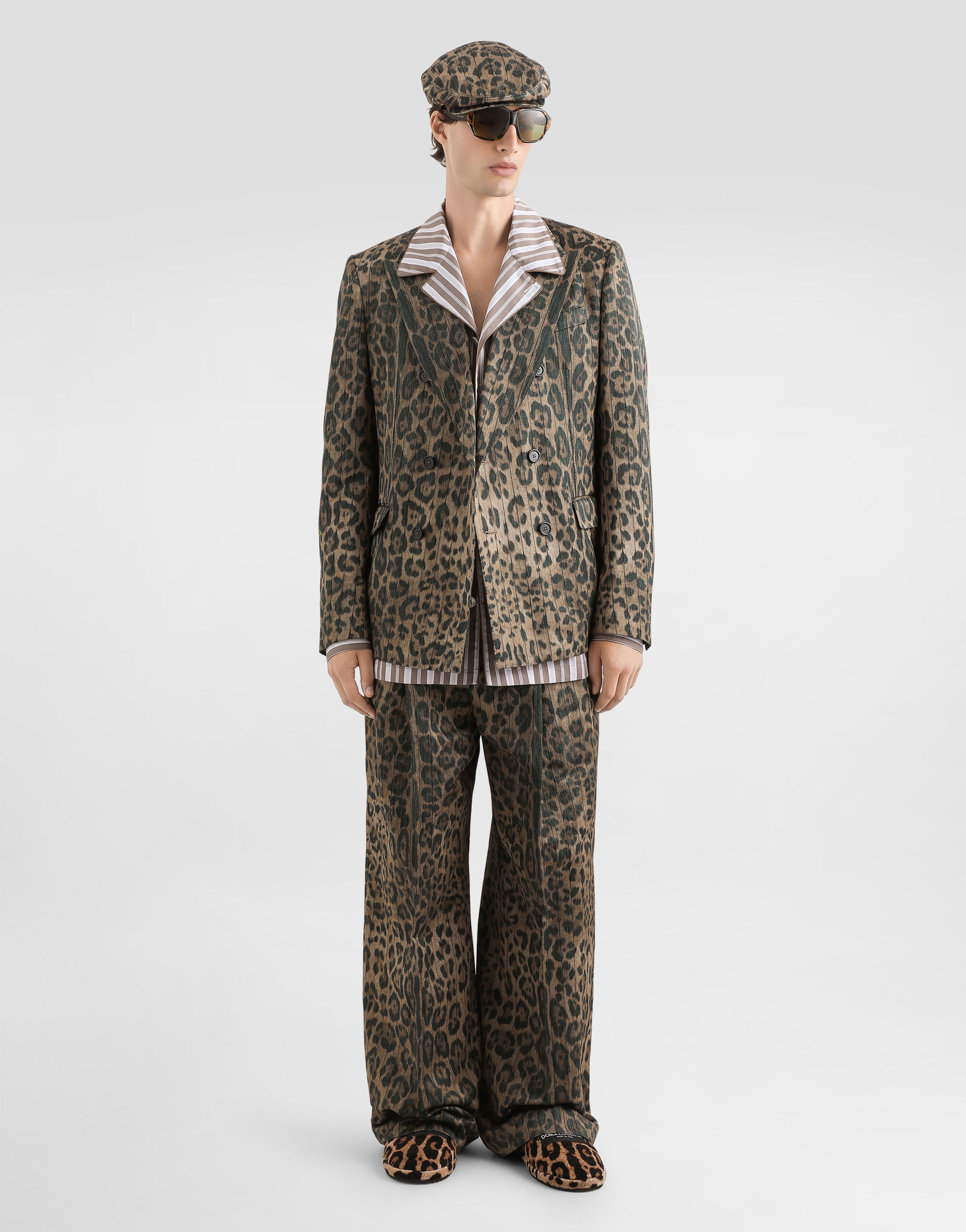 Dolce & Gabbana セットアップ　裏地豹柄 Leopard-print jacquard double-breasted jacket in Print for Men
