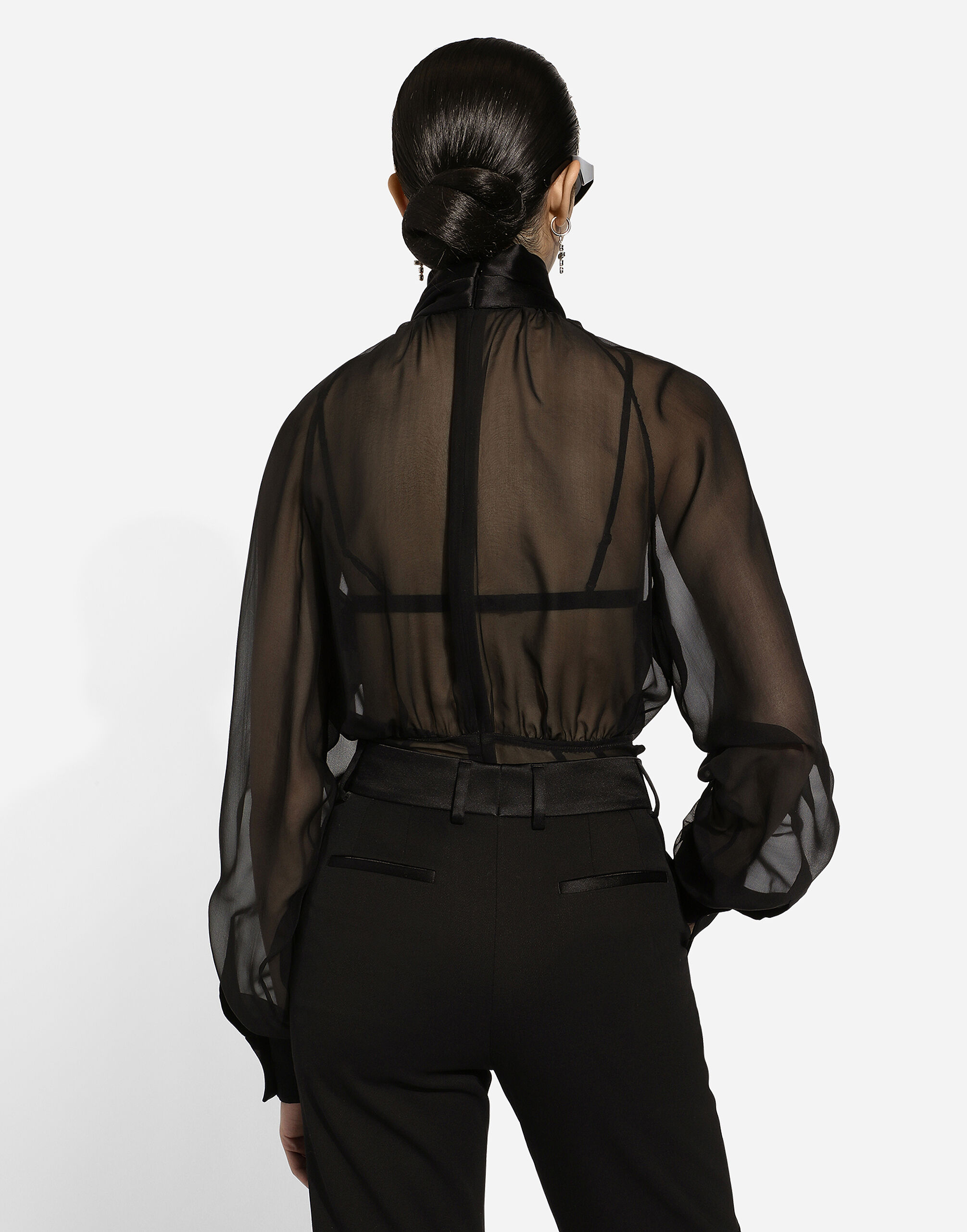 Blusa in chiffon con fiocco al collo in Nero da Donna Dolce Gabbana