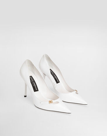 Dolce & Gabbana Patent leather pumps White CD2004A1471