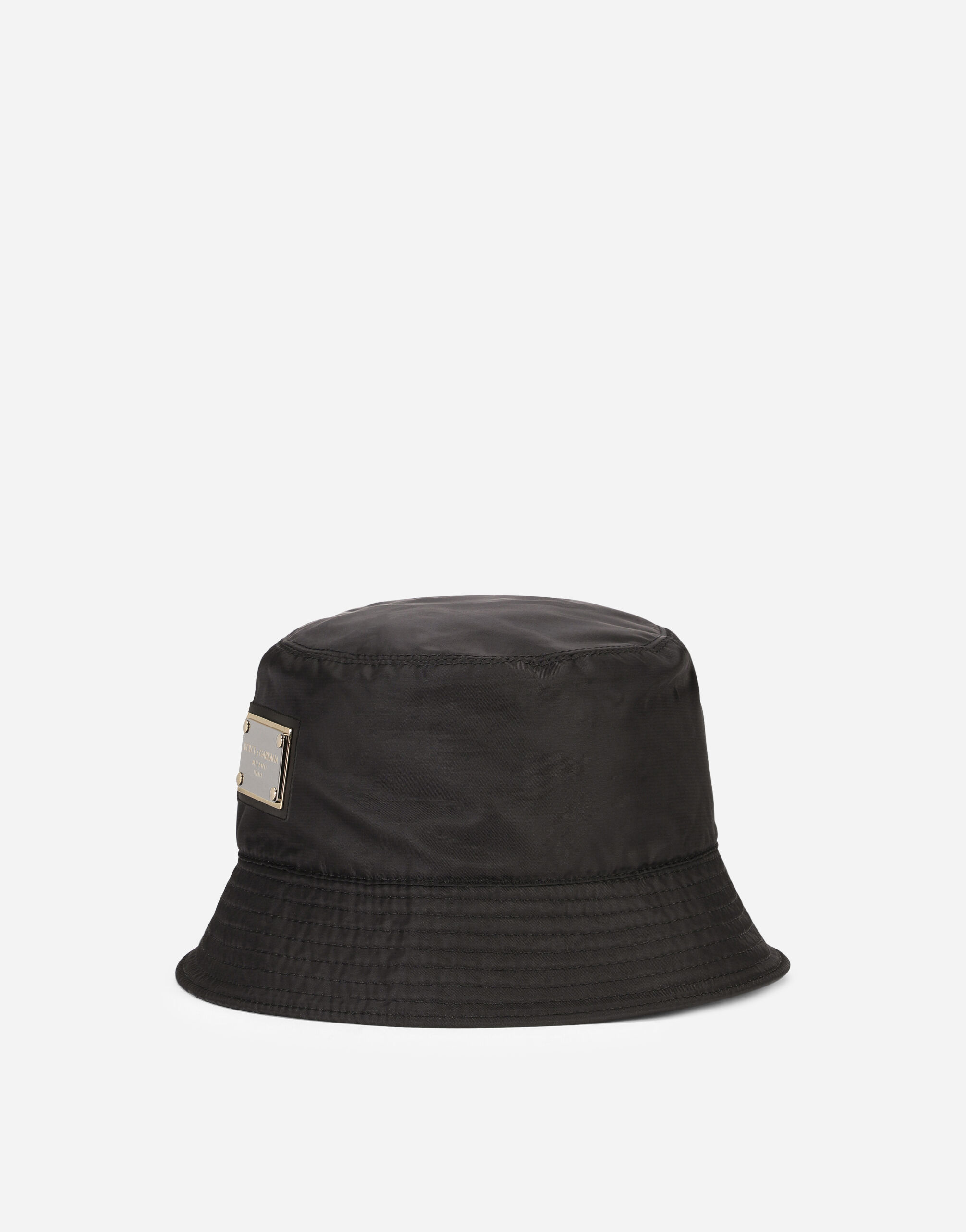 Nylon bucket hat with branded plate