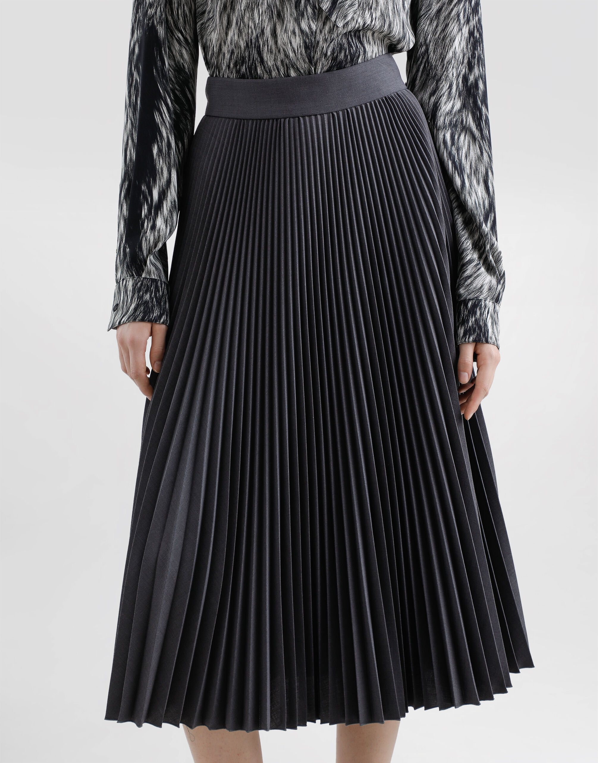 Pleated woolen calf-length circle skirt in Grey for Women