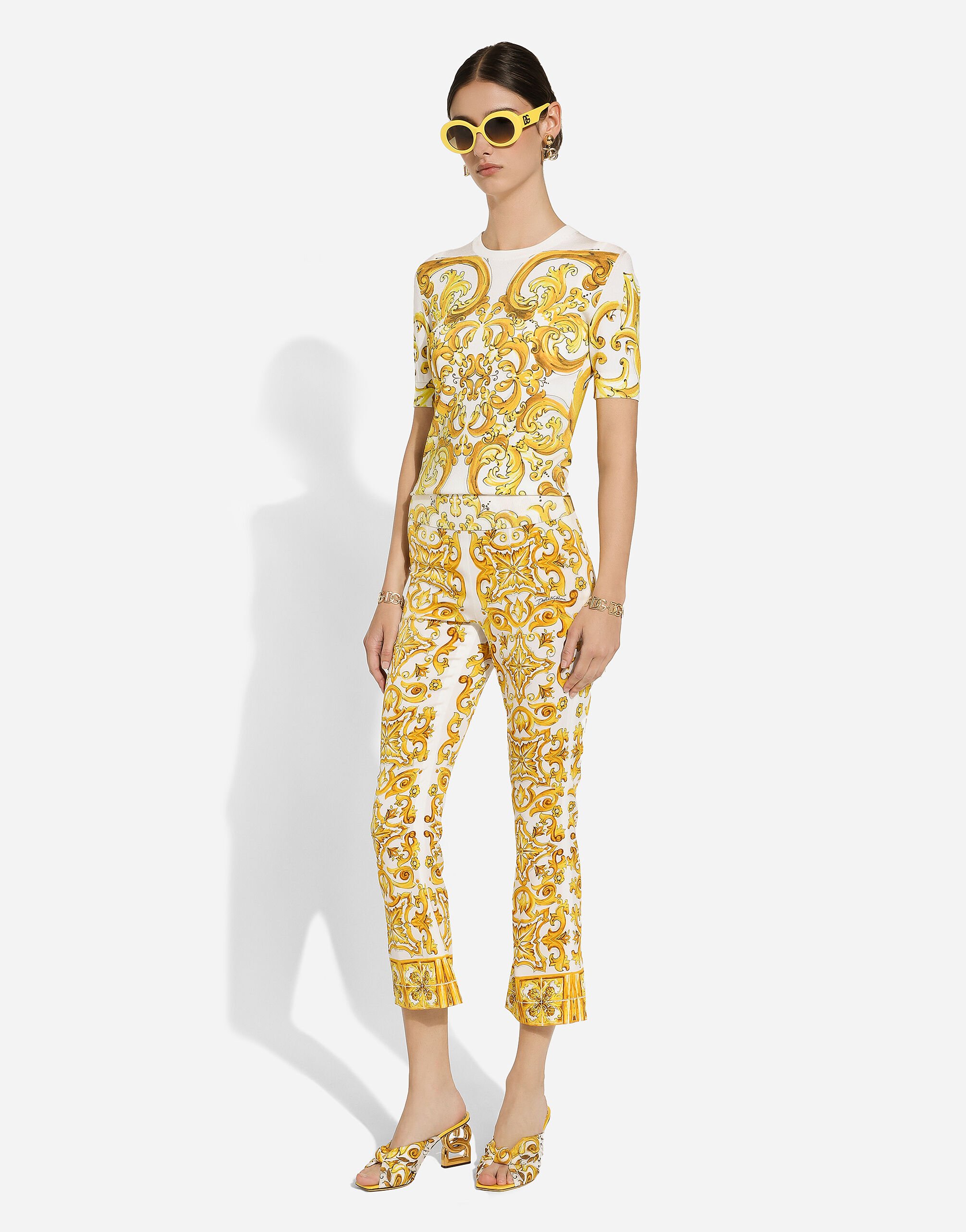 Short-sleeved majolica-print stretch viscose sweater in Print for Women |  Dolce&Gabbana® US