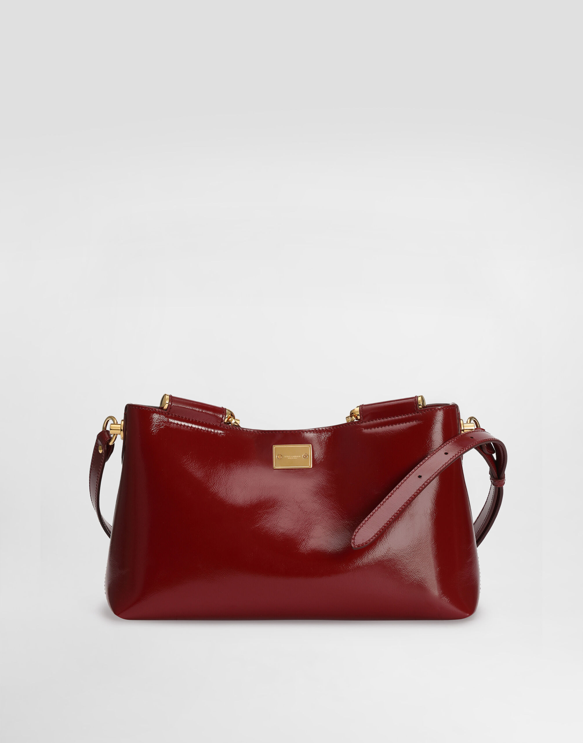 Medium Vittoria calfskin handbag in Red for Women | Dolce&Gabbana®