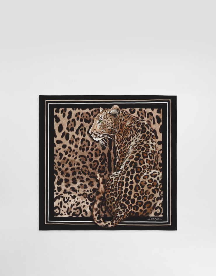 Dolce & Gabbana Foulard 50 x 50 en sergé de soie à imprimé léopard Imprimé FN093RGDCUU