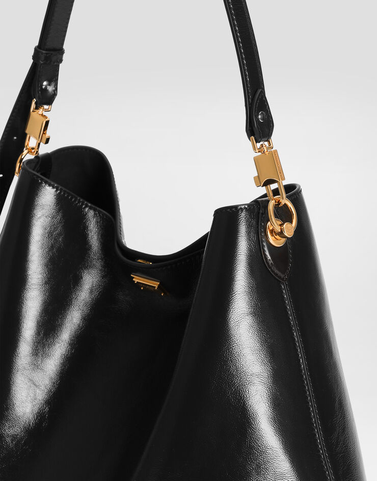 Dolce & Gabbana Large Vittoria calfskin shoulder bag Black BB7942AZ000